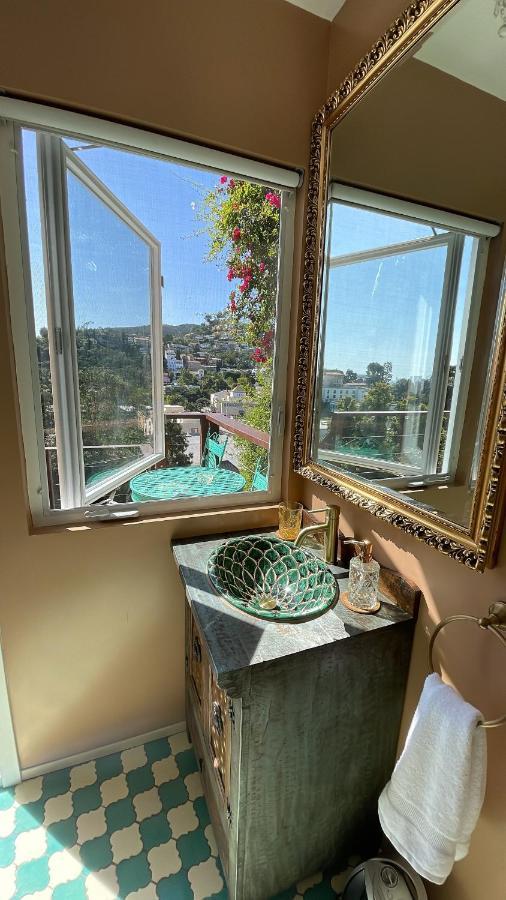 Maison d'hôtes Glamping Hollywood Hills - Luxury Tiny House Los Angeles
